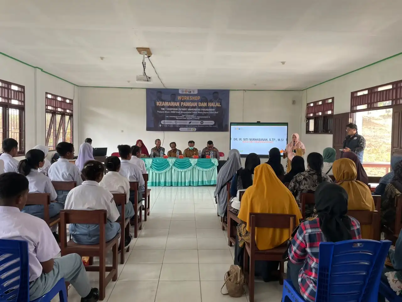 Dari NIB hingga Sertifikasi Halal, Tim 7 Ekspedisi Patriot Membuka Jalan UMKM Fakfak Naik Kelas